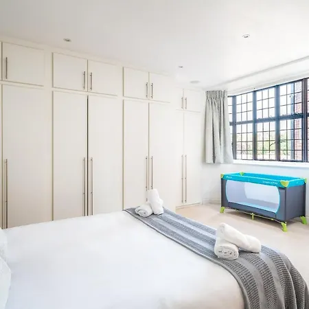 Castle Properties:Eton-The College Windsor Exterior photo